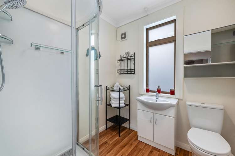 4/11 Wellington Street Picton_12