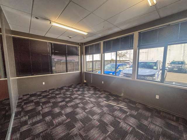156 Broadway Avenue Palmerston North_1