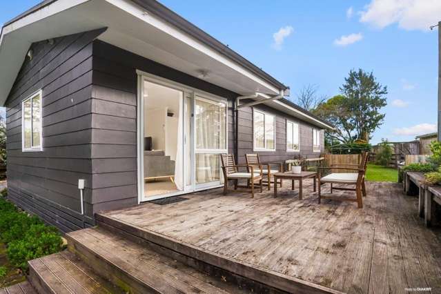 Rural Charm Meets City Convenience – Stunning 3-Bedroom Home in Whatawhata!