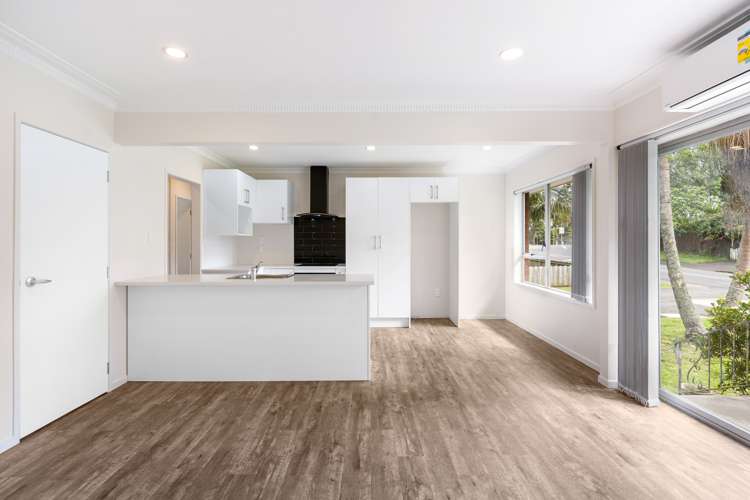 1/1 Takapu Street Henderson_5