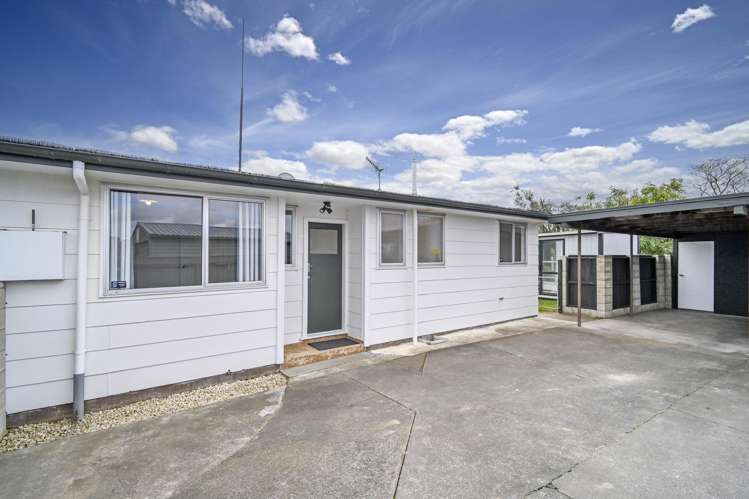 8b Walton Way Flaxmere_13