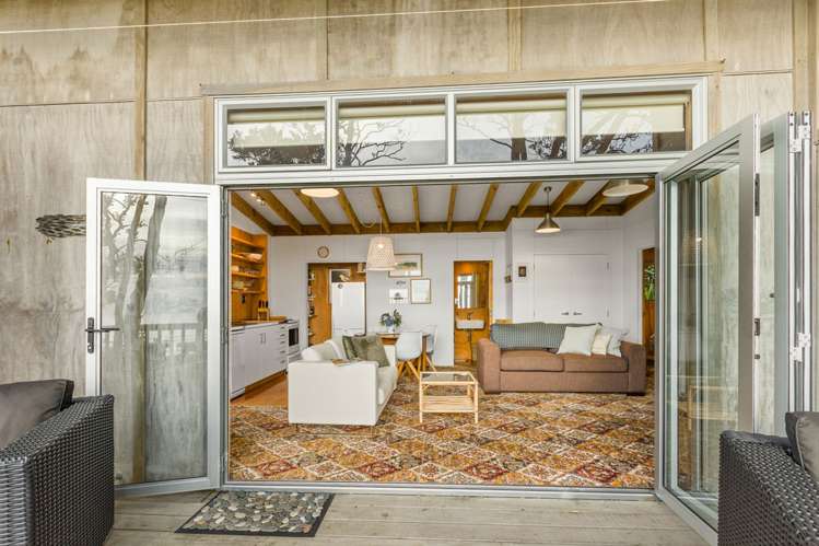 30 Beach Road Urenui_9