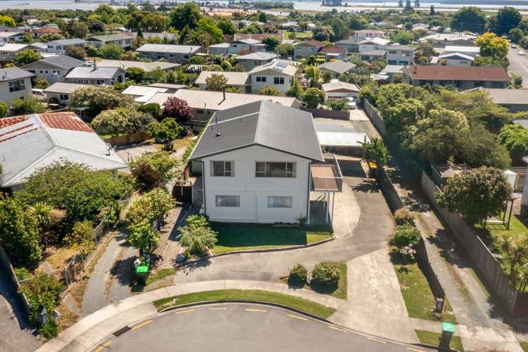 10 Cornwall Place Stoke_27