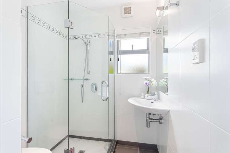 40 Kittiwake Drive Schnapper Rock_13