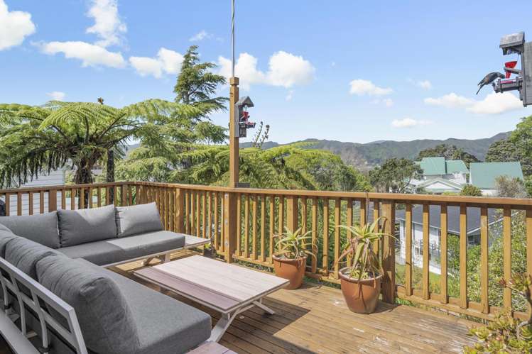 7 Gainsborough Grove Belmont_5