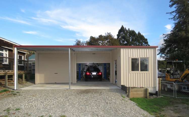 1 Racecourse Road Reefton_15