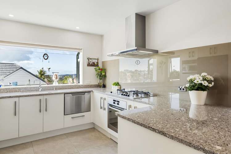 1/20 Tui Glen Road_5