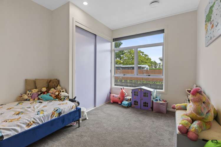 14 Cowling Road Hurdon_13