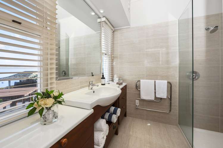 15 Manahi Avenue Kawaha Point_16
