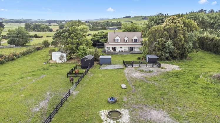 449 School Road Tomarata_27