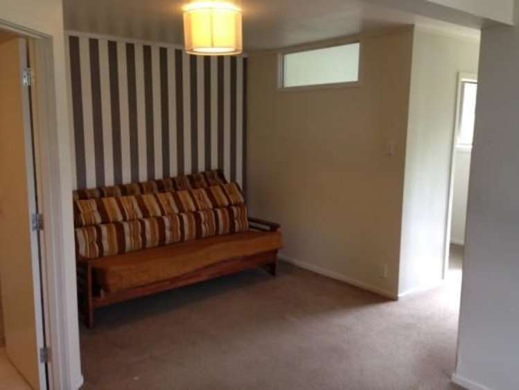 16 Williams Street Fernhill/Sunshine Bay_15