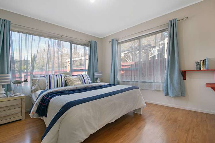 2/1 Pimento Place New Lynn_10