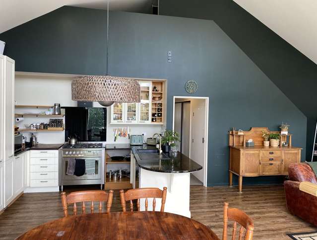 375 Port Hills Road Hillsborough_1