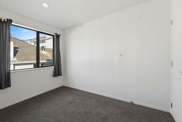 10/11 Gordon Place Newtown_4