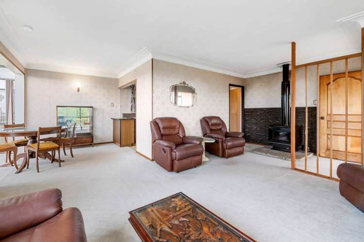 77 Shetland Street Glen Eden_11