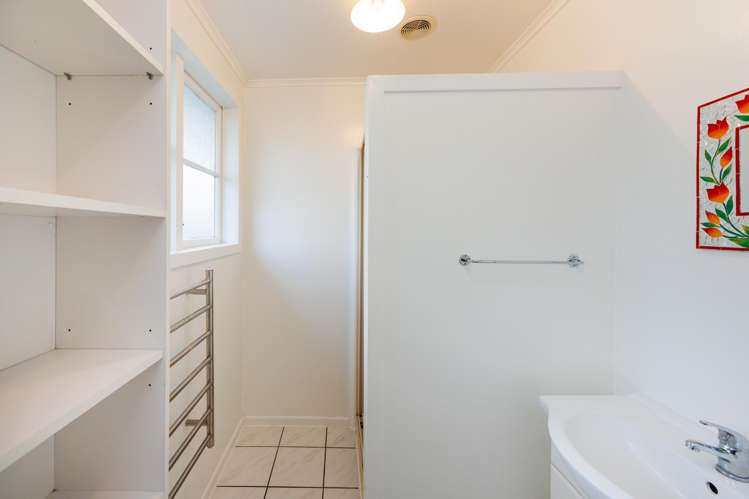 25 Cardiff Street Awapuni_12