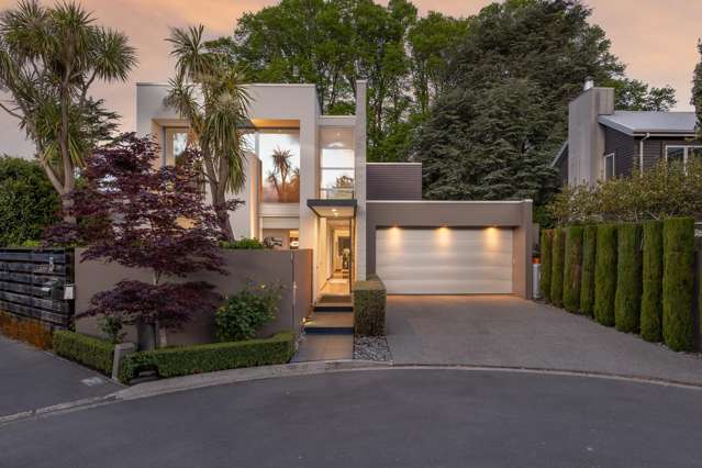 Modern Parkside Privacy