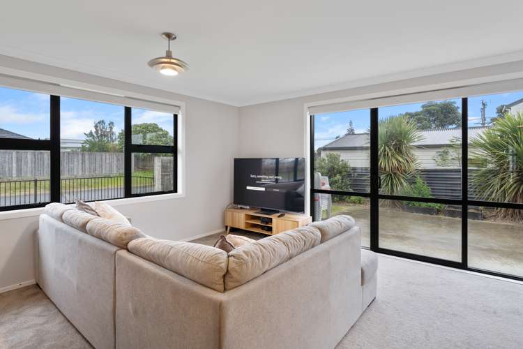 1 Seagrass Place Otaki Beach_3