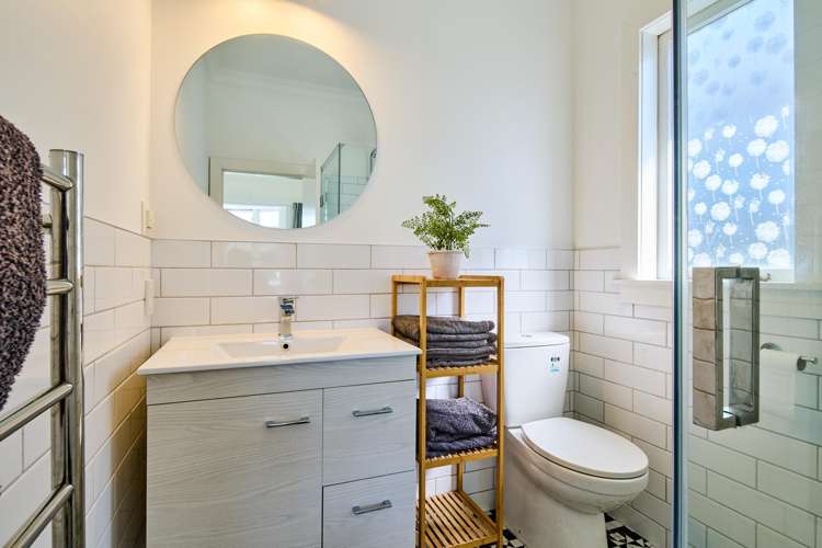 22 Central Terrace Alicetown_12