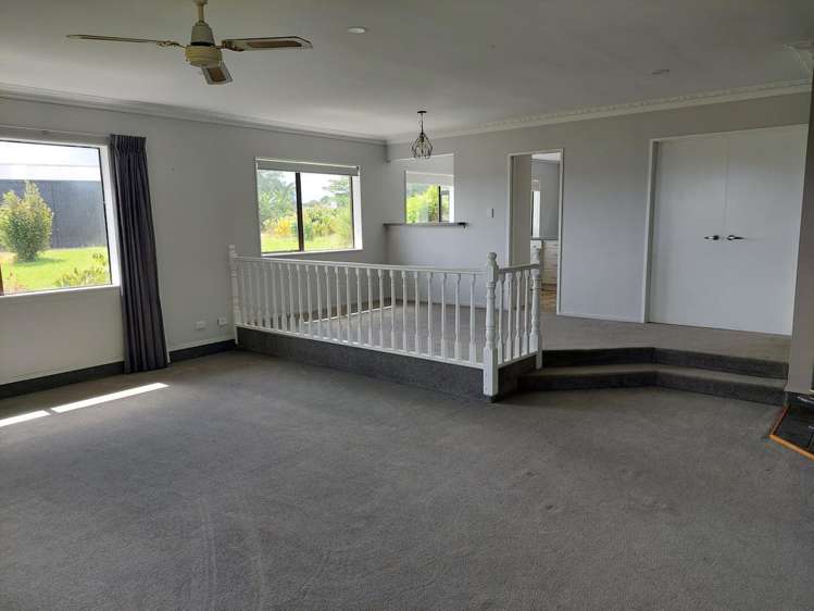 668 Glenbrook Road Kingseat_3