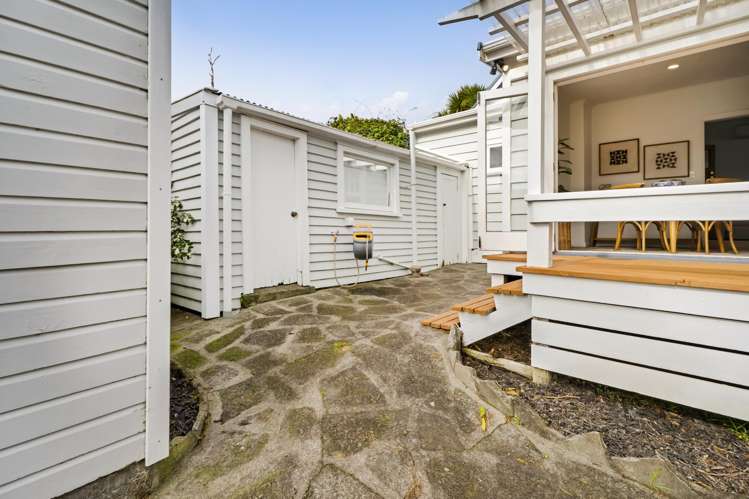 131 Lemon Street New Plymouth Central_26