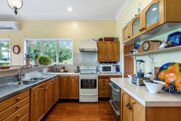 1781 Miranda Road Mangatangi_17