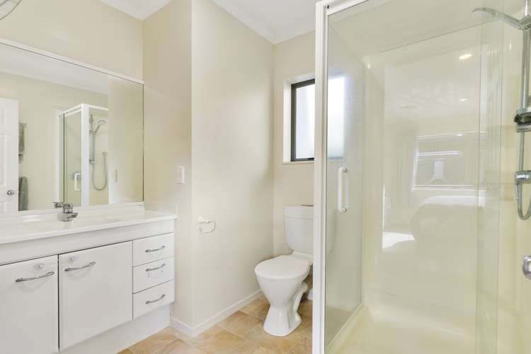 71 Kath Hopper Drive Orewa_13