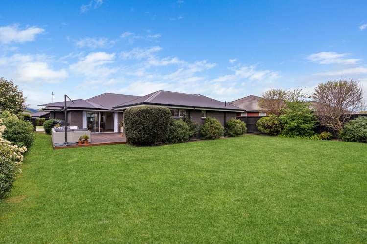 72 Liffey Springs Drive Lincoln_16