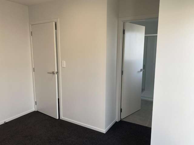 3/1 Fruitvale Road 1732_3