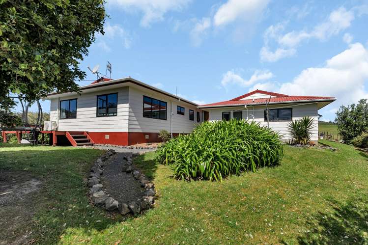 894 State Highway 1 Whangarei Surrounds_15