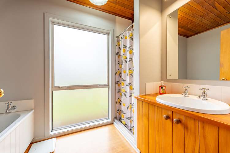 167 Driscoll Road Levels Valley_10