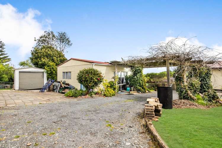 337 Redoubt Road Totara Park_1
