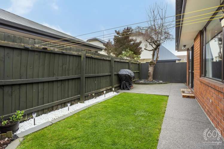 3/21 Braddon Street_4