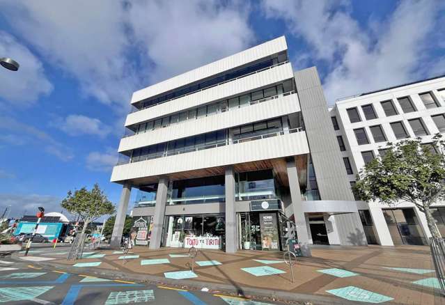 MODERN GROUND FLOOR OFFICE - MANUKAU CBD