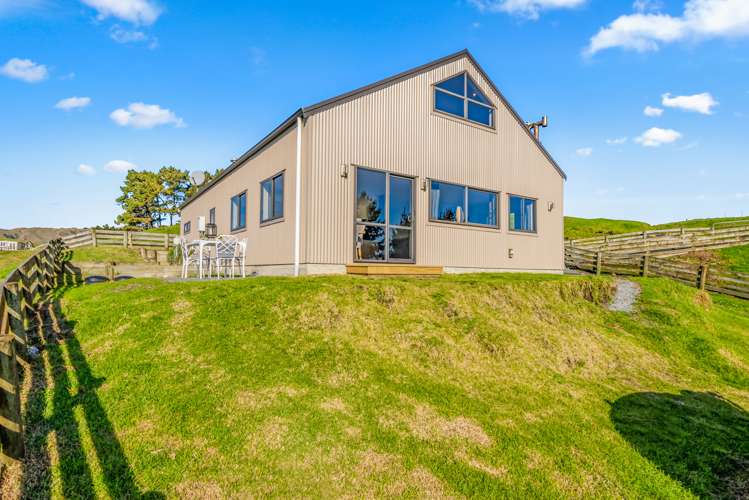 155 Derham Road Te Horo_22
