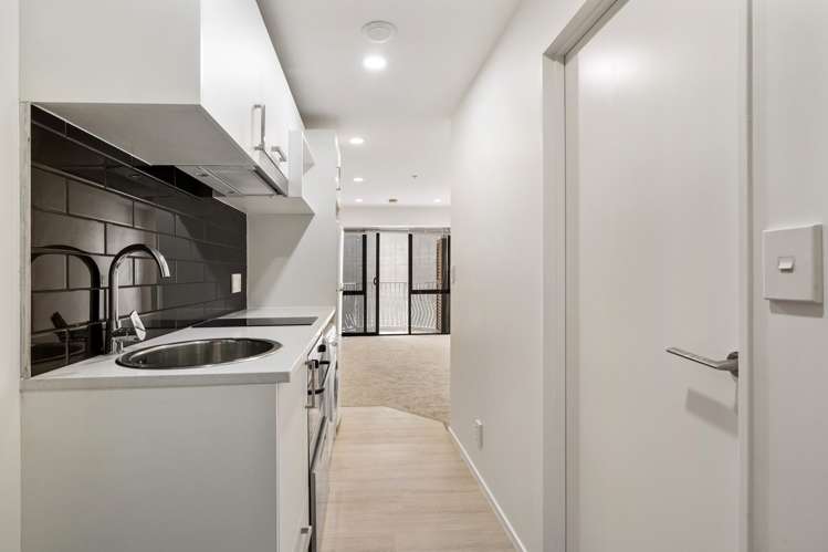3i/23 Emily Place Auckland Central_9
