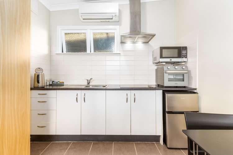 438 Fergusson Drive Upper Hutt_12