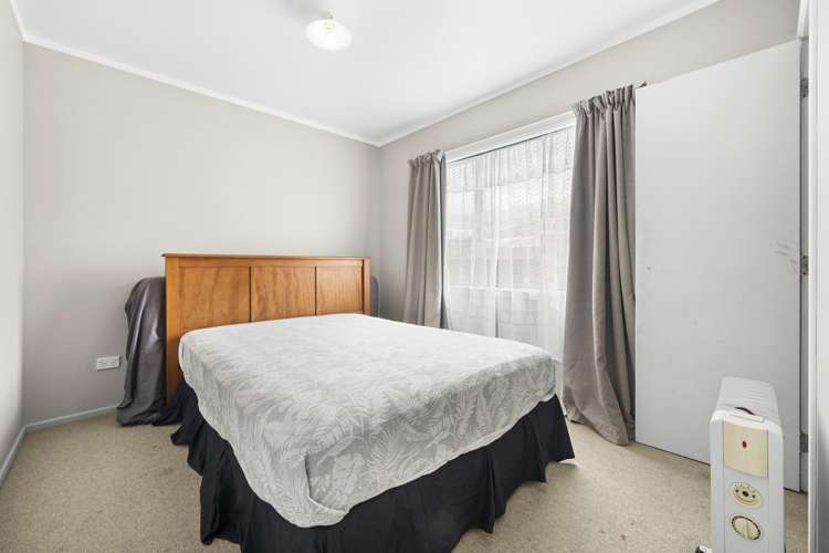 215 Buckland Road Mangere East_20