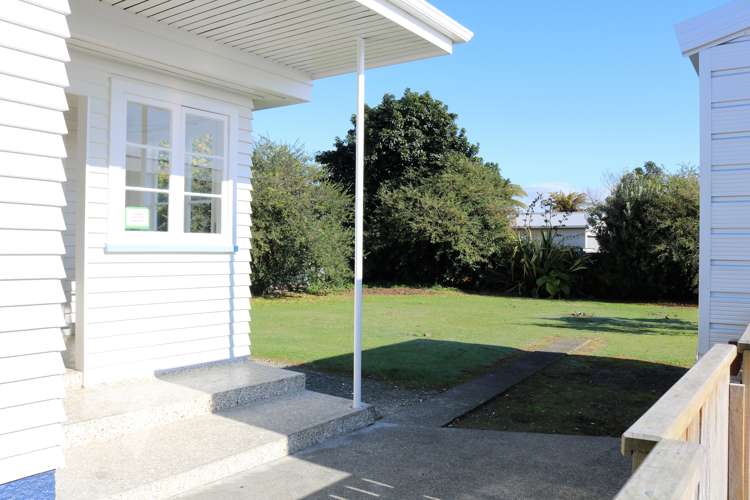 49 Parker Avenue Levin_9