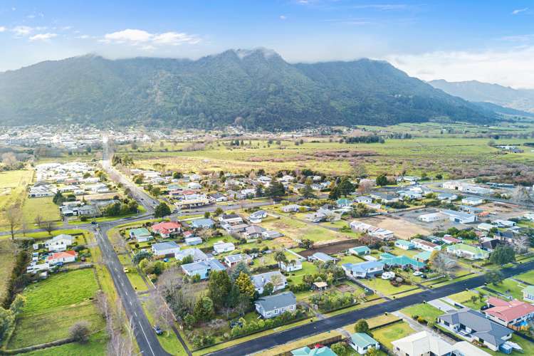 9 Gordon Avenue Te Aroha_23