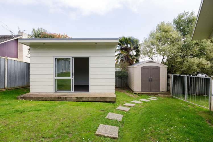 13 Edith Place Dinsdale_14
