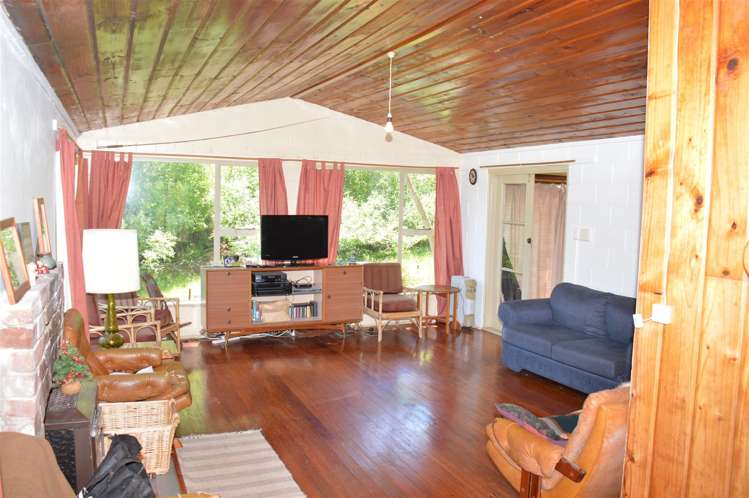 38 Warnerville Road Wainui_6