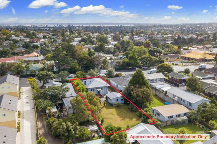 3212 Great North Road New Lynn_12