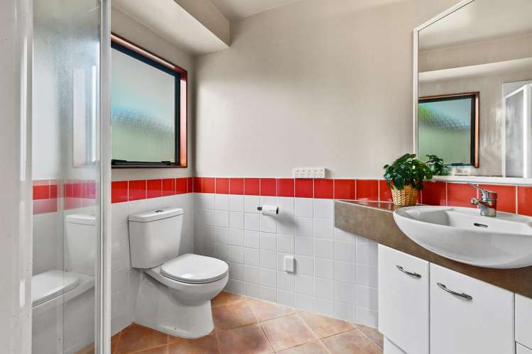 3 Trossach Place Wattle Downs_12