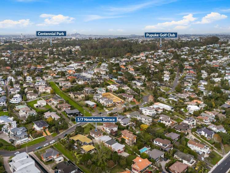 1/7 Newhaven Terrace Mairangi Bay_17