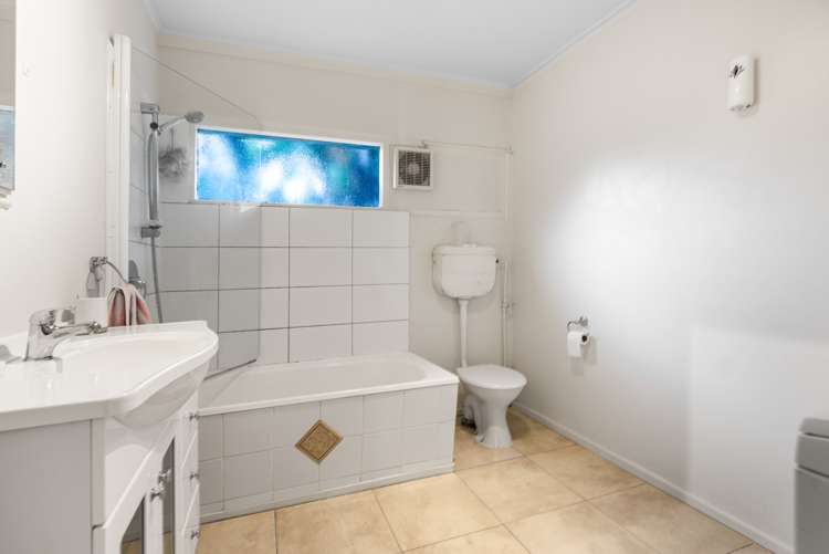 2/149 Ladies Mile Ellerslie_6