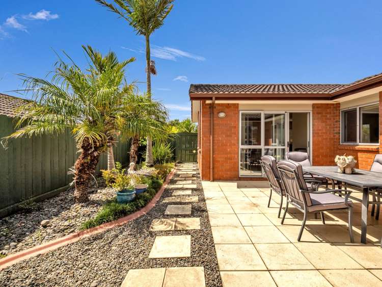 21 Saltwood Street Red Beach_13