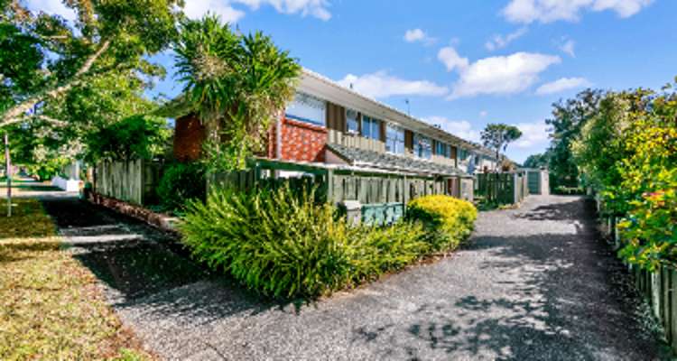 3/33 Tawhiri Road_0