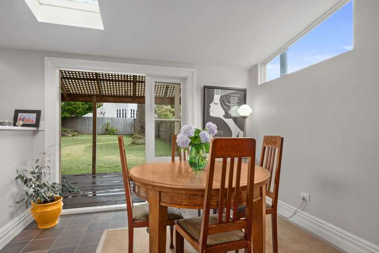 5 Shoal Bay Road Devonport_10
