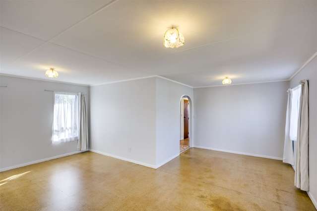 2/32 Spriggs Crescent Greenmeadows_3